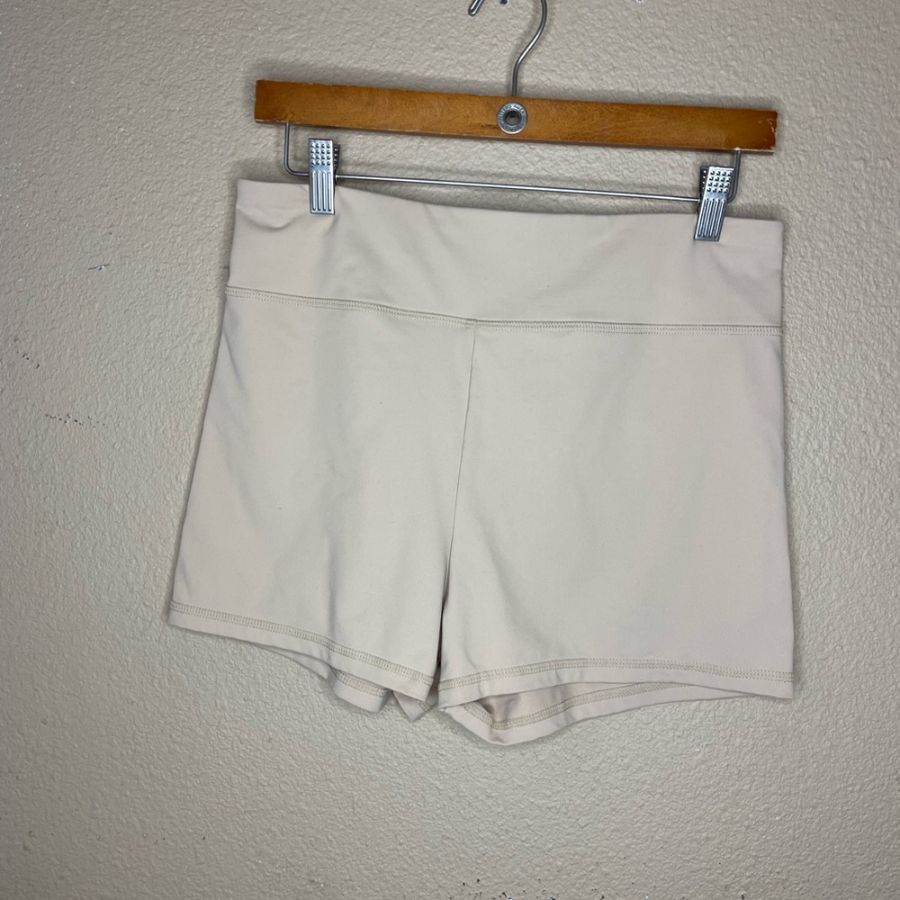Nude shorts